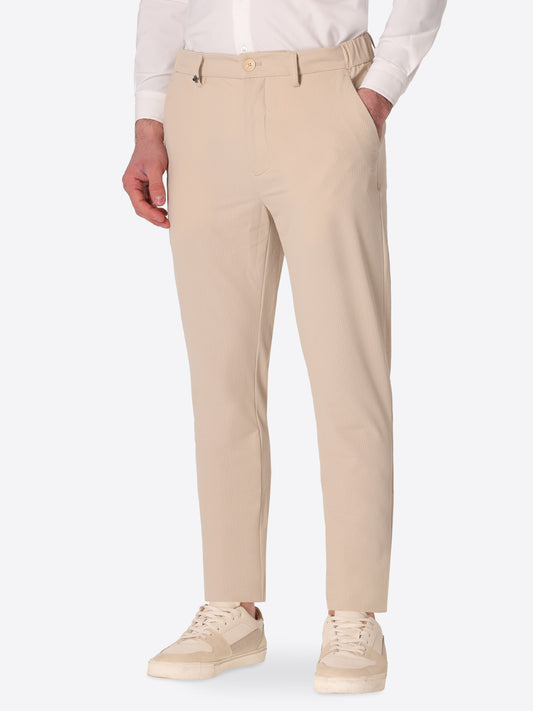 High-Perform12 Kos Hose Era Aus Mikrostrukturiertem Performance-Gewebe