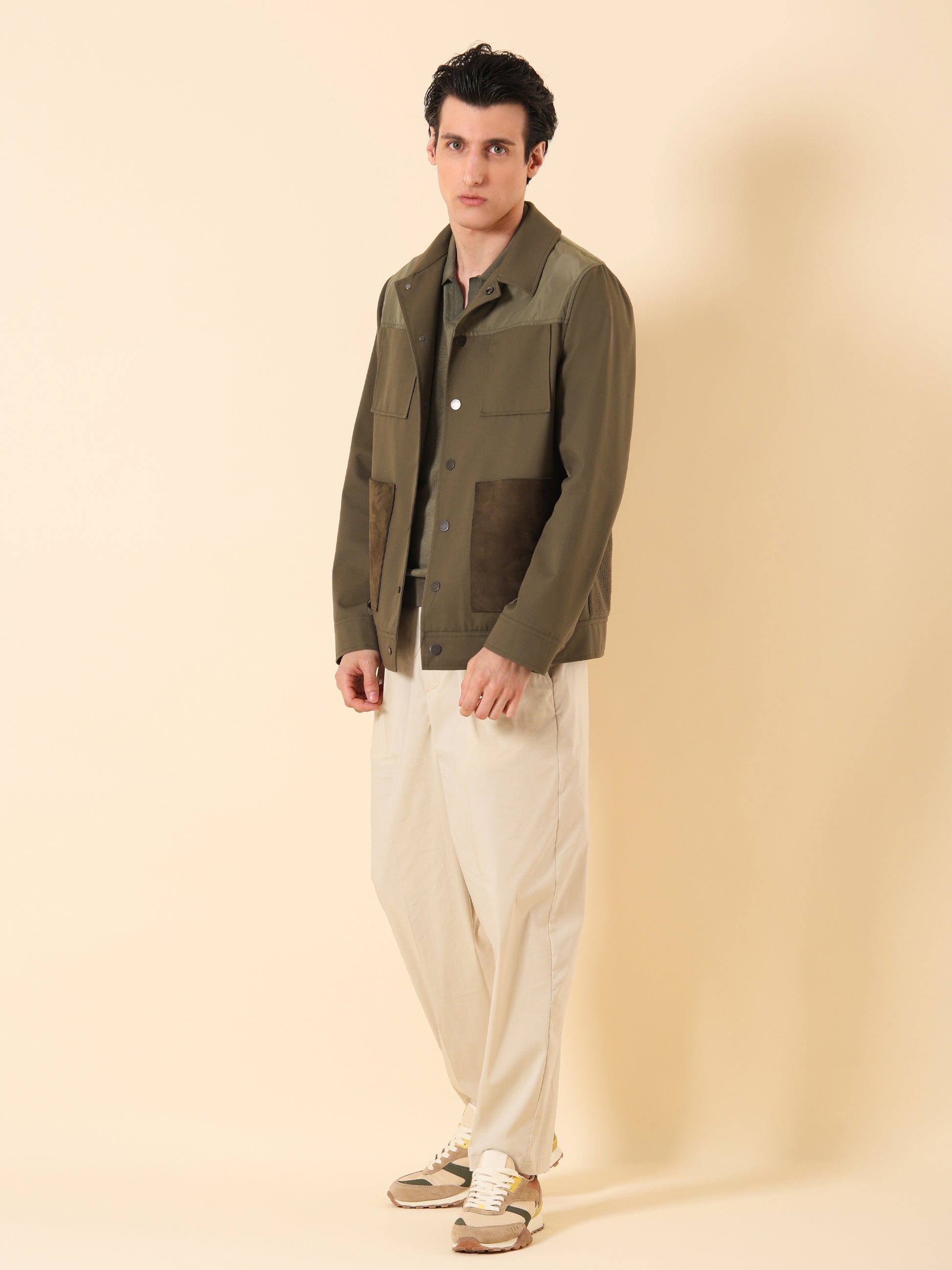 Aviatorjacke For The Future Aus Technischem Materialmix