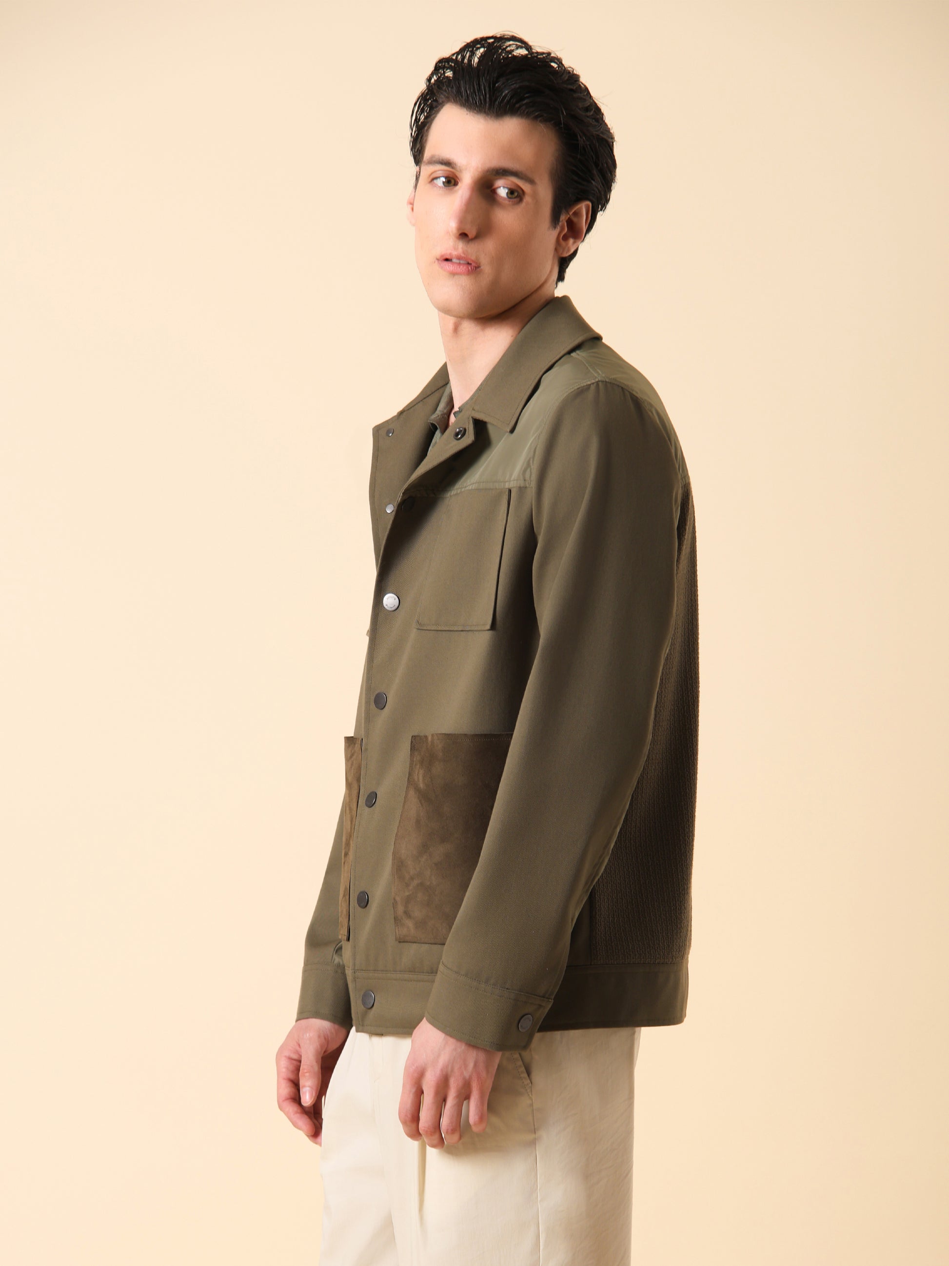 Aviatorjacke For The Future Aus Technischem Materialmix