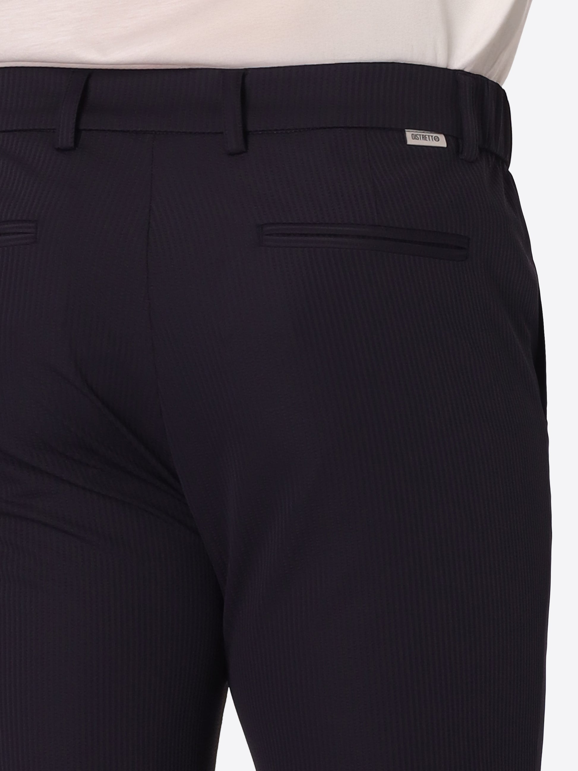 High-Perform12 Kos Hose Leccio Aus Technischem Stretchgewebe Mit Reliefstreifen