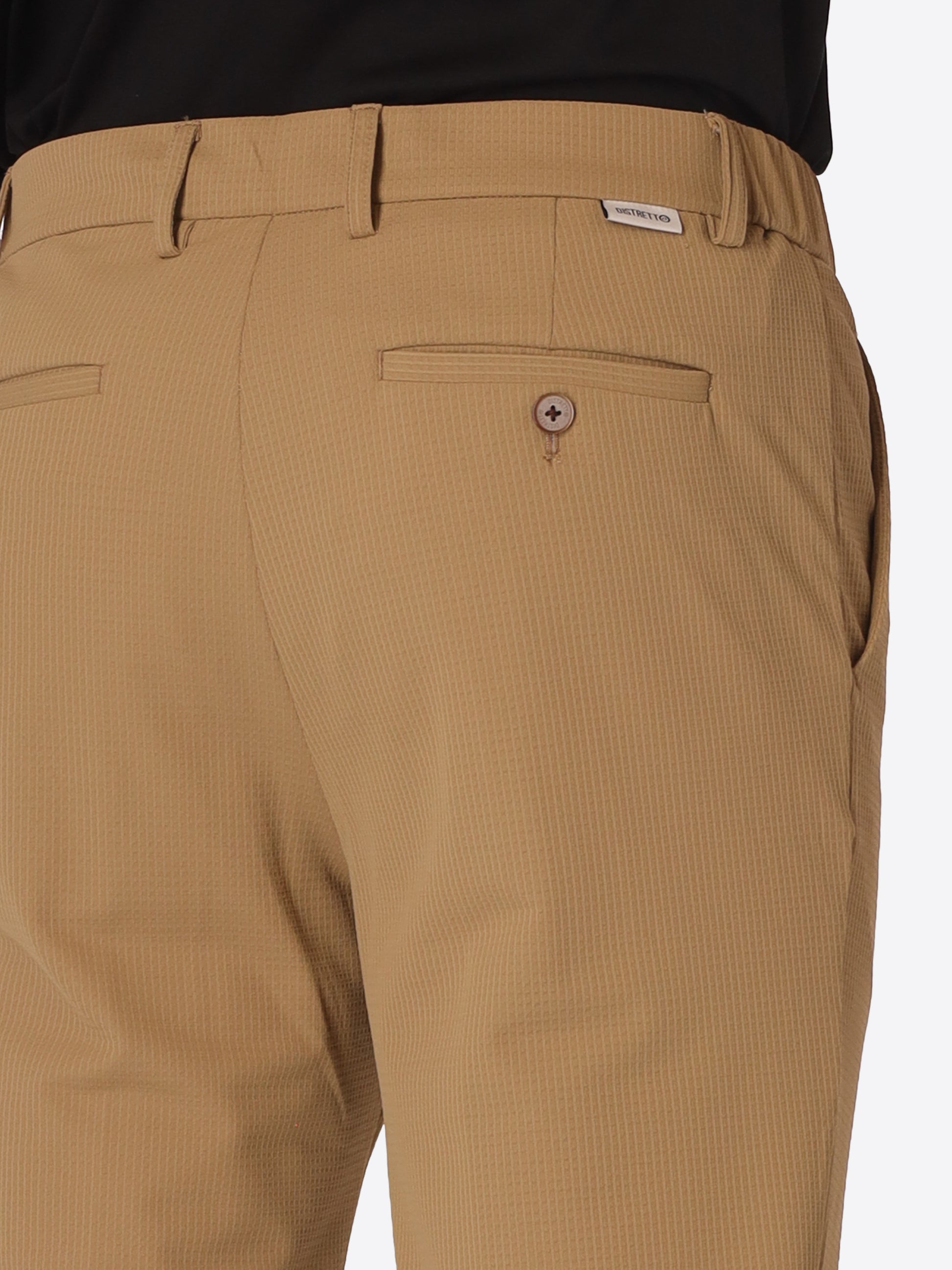 High-Perform12 Kos Hose Era Aus Mikrostrukturiertem Performance-Gewebe