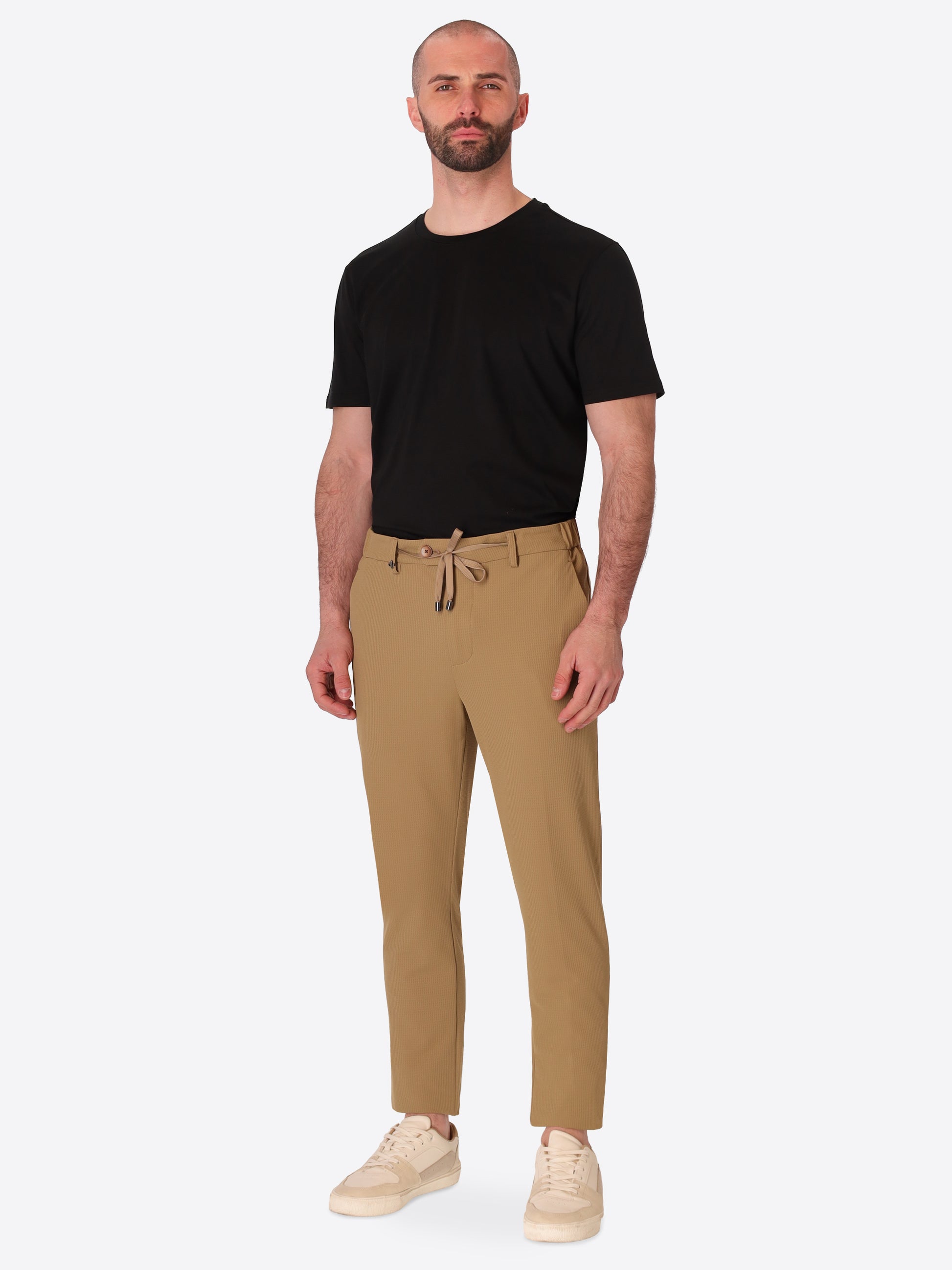 High-Perform12 Kos Hose Era Aus Mikrostrukturiertem Performance-Gewebe