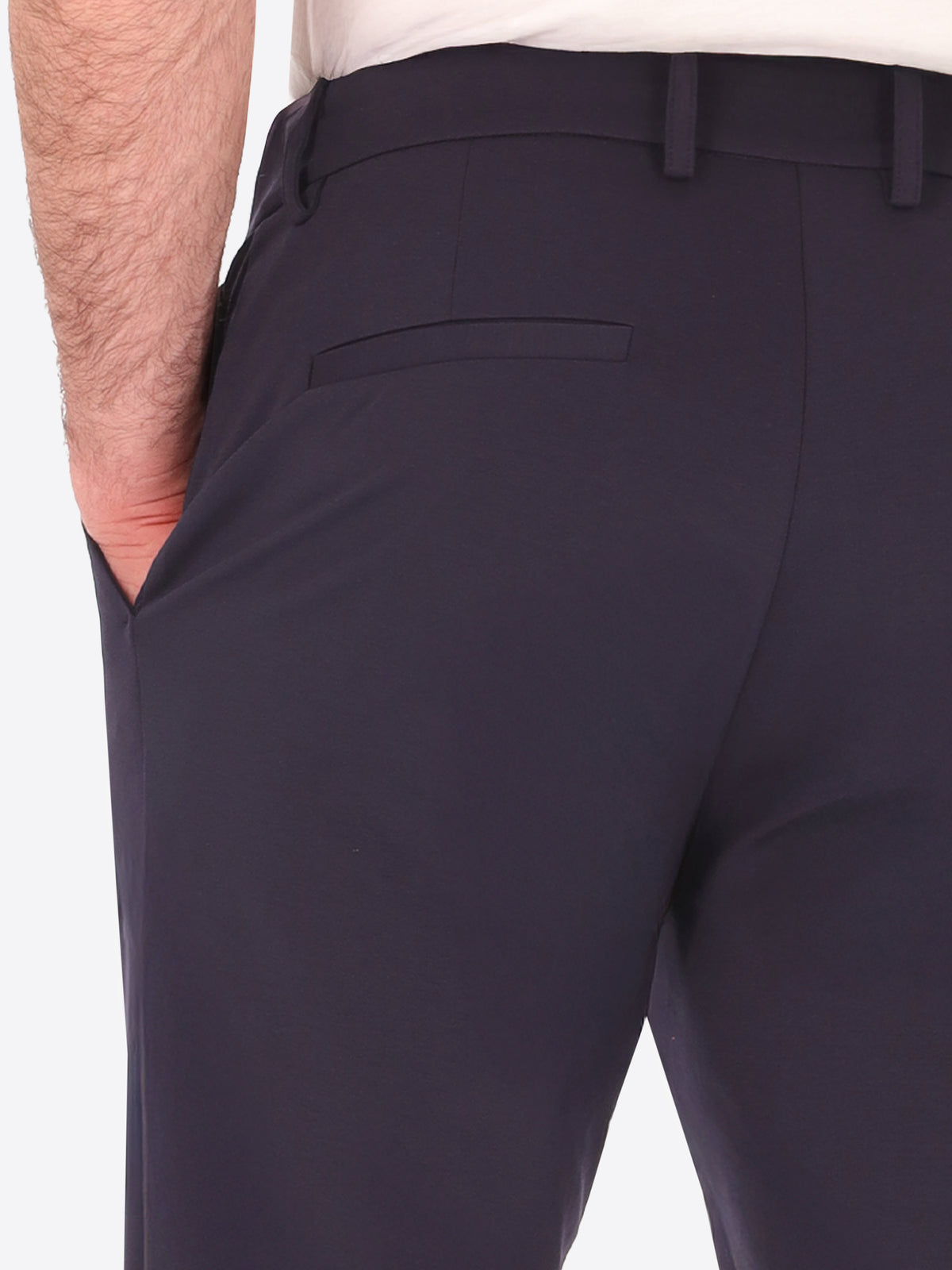York Hose aus Technischem Punto-Milano-Gewebe