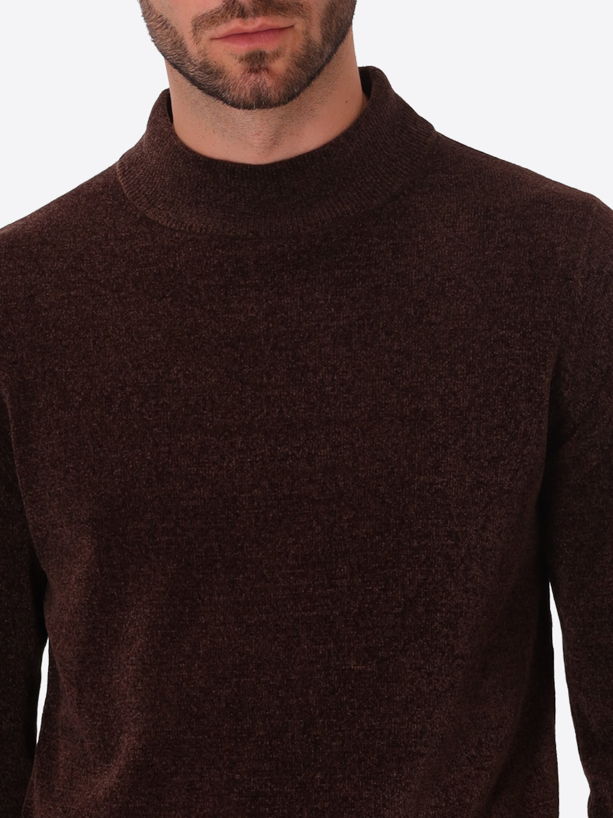 Brown Chenille-Knit Technical Turtleneck Sweater Blas - Close-Up Of The Collar