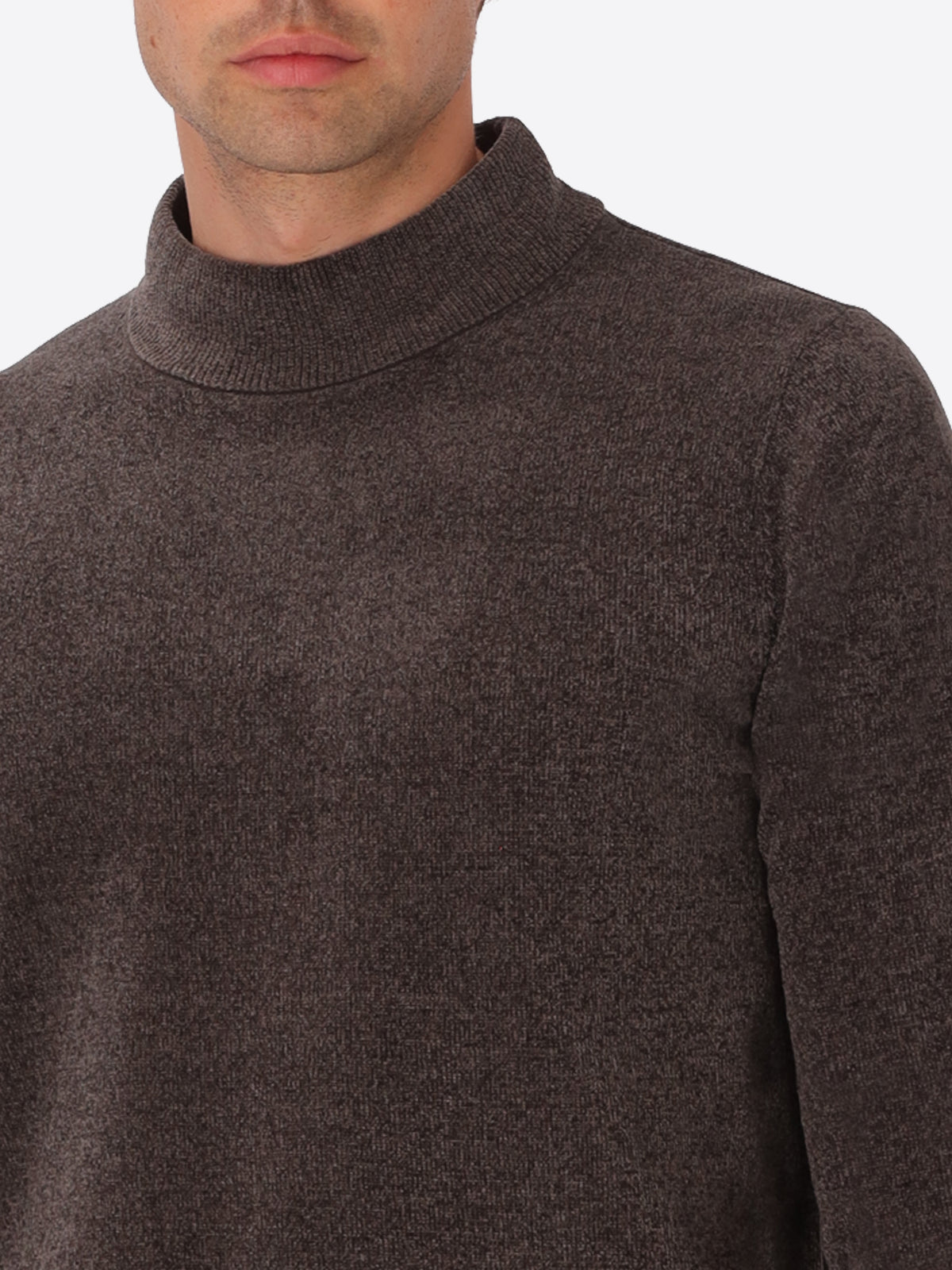 Charcoal Chenille-Knit Technical Turtleneck Sweater Blas - Close-Up Of The Collar