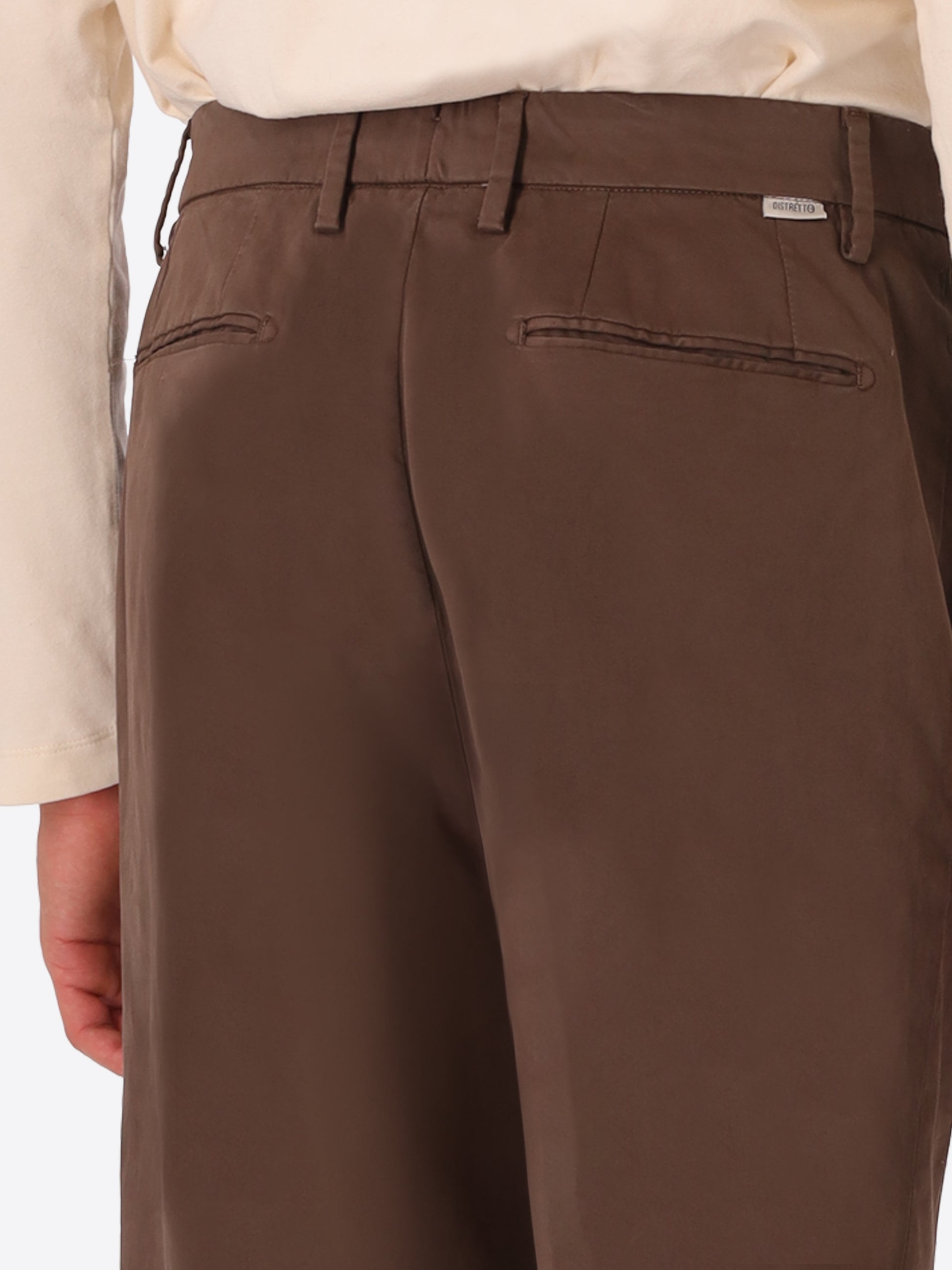 Rio Pences Canaletto Brown Comfort Cotton Trousers - Close-Up Of The Back Pocket