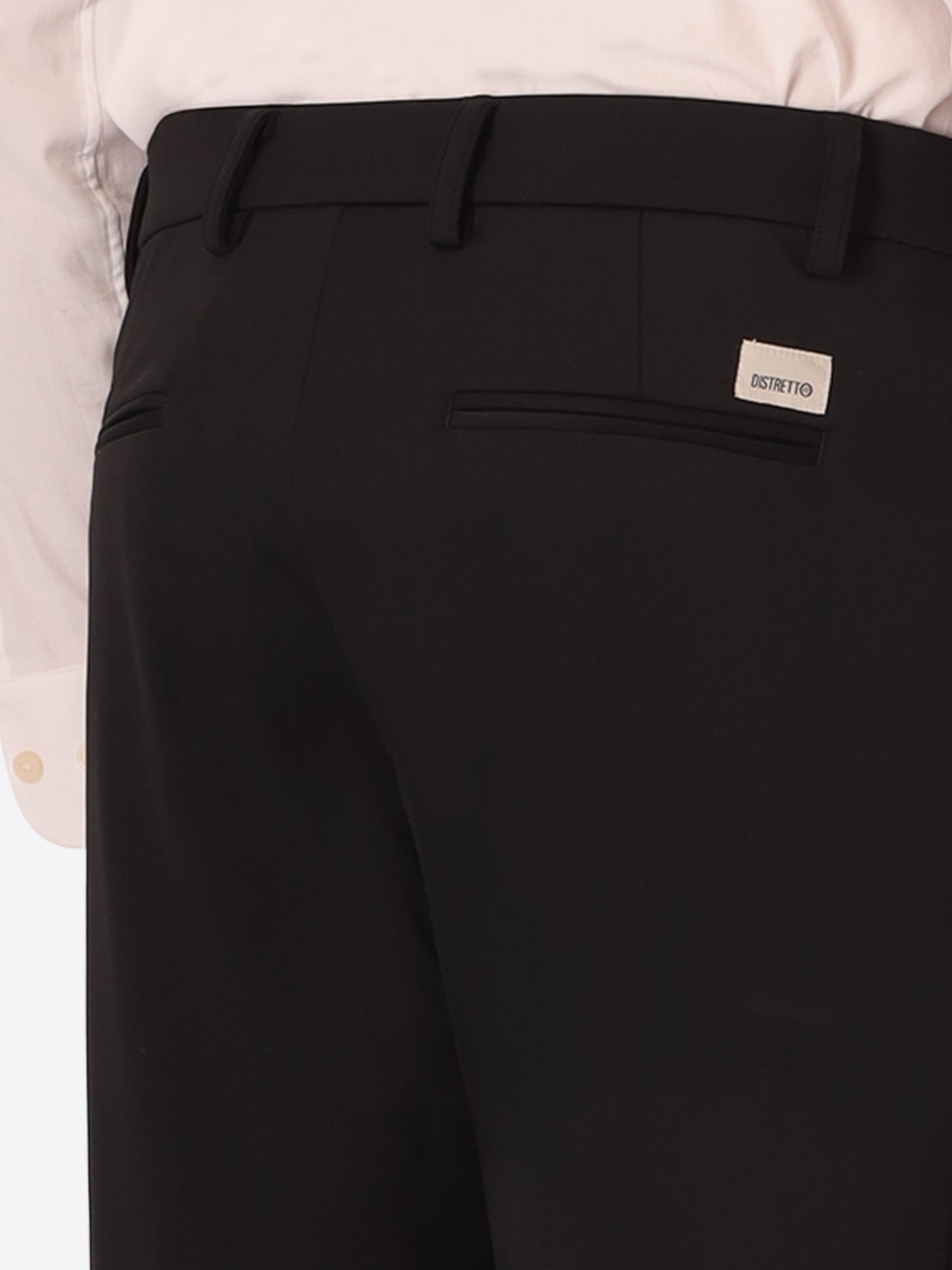 Kos H.P. M26 Black High-Perform12 Technical Trousers - Close-Up Of The Back Pocket