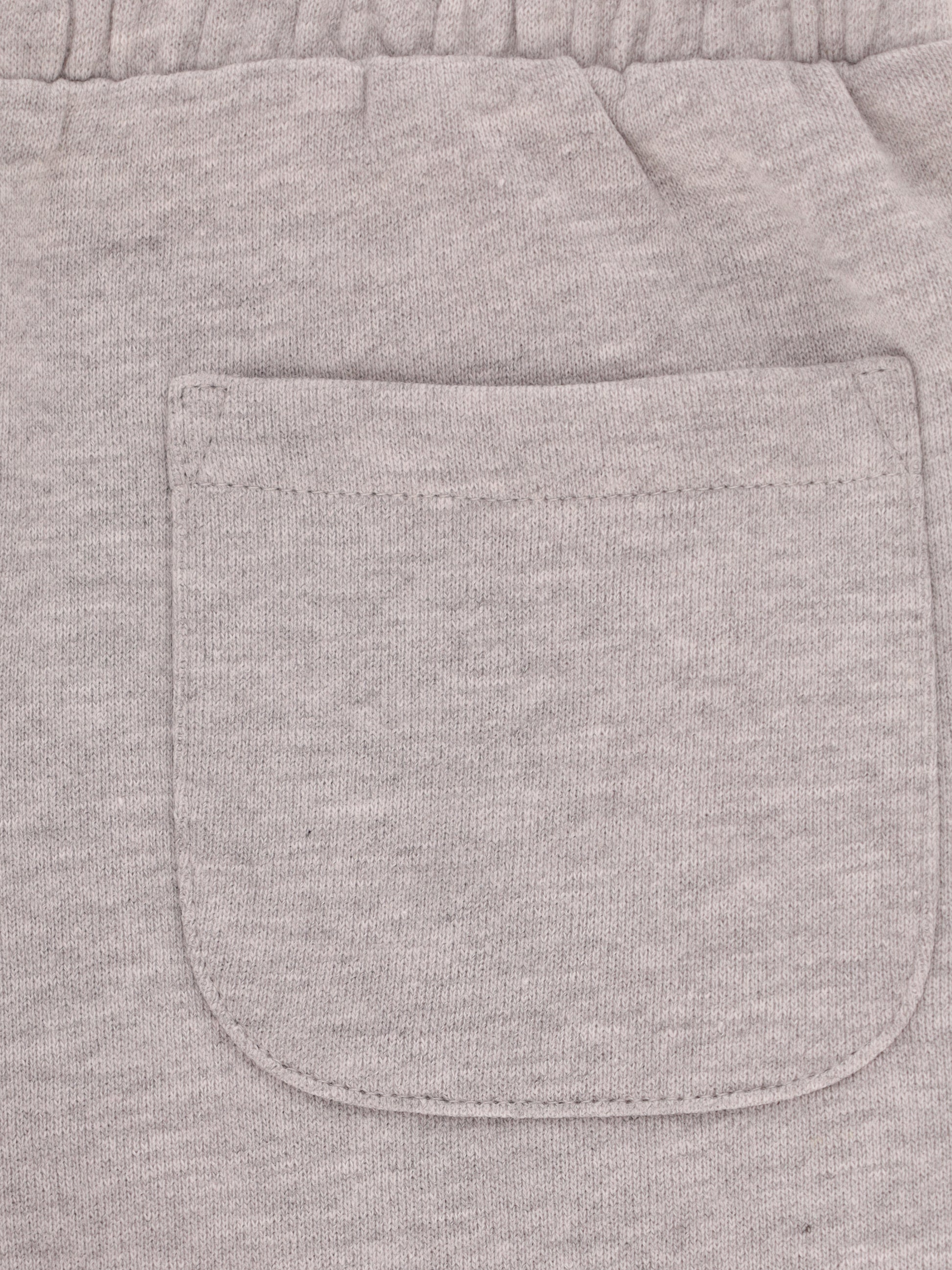 Hose Regular Fit aus einfarbigem Baumwollstoff mit klarem minimalistischem Design