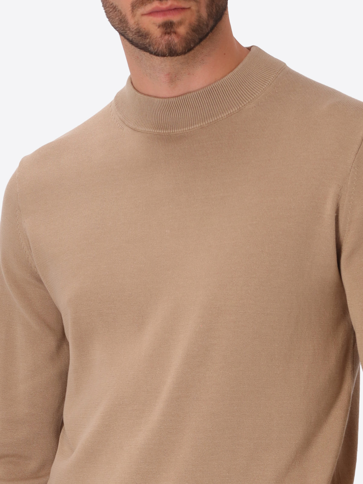 Dove Grey Technical Cotton-Blend Turtleneck Sweater Perugino - Close-Up Of The Collar