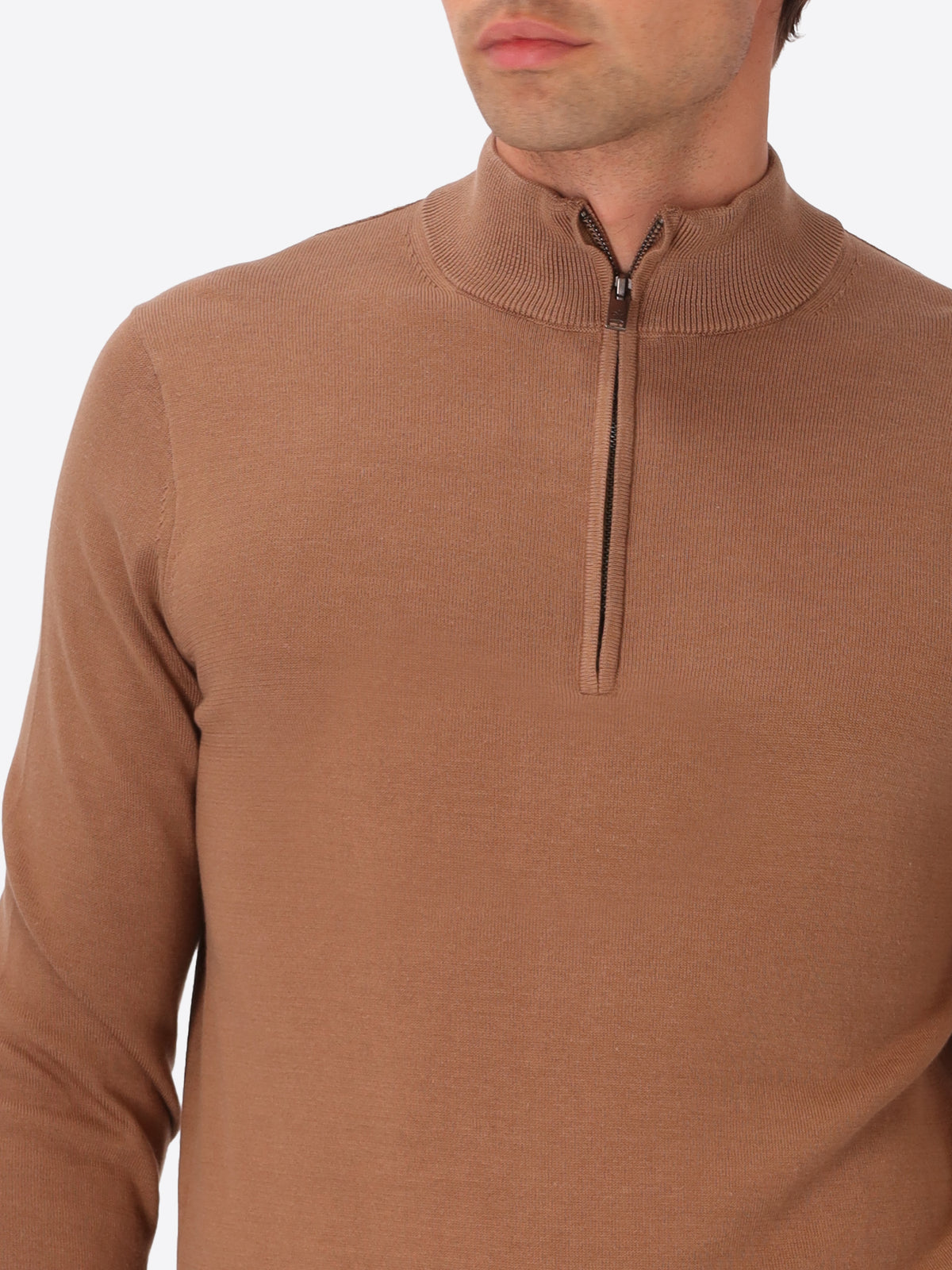 Camel Technical Cotton-Blend Zip Turtleneck Sweater Perugino - Close-Up Of The Collar