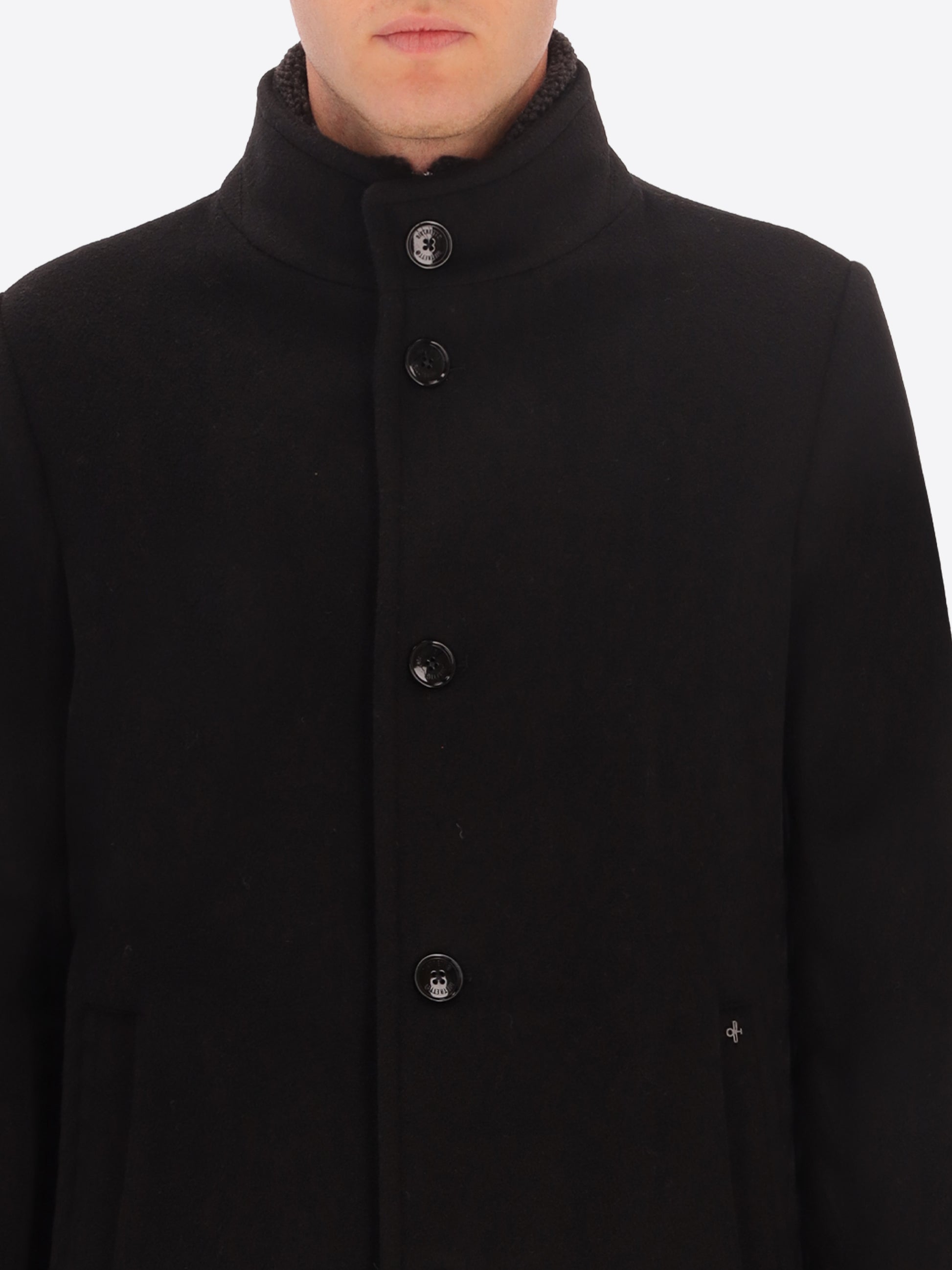 Cappotto Manchester in Panno Misto Lana Super Comfort con Pettorina a Collo Alto Staccabile